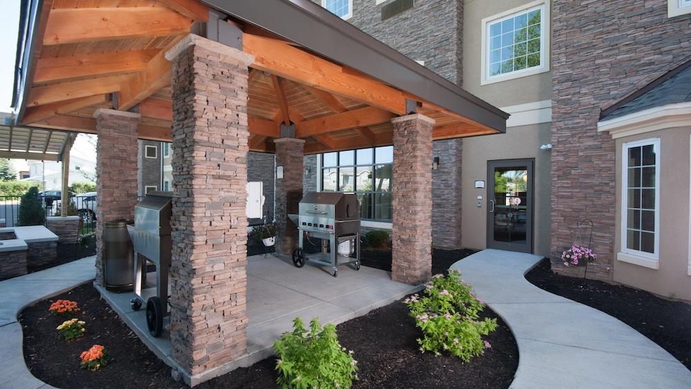 STAYBRIDGE SUITES BUFFALO-AMHERST — 2