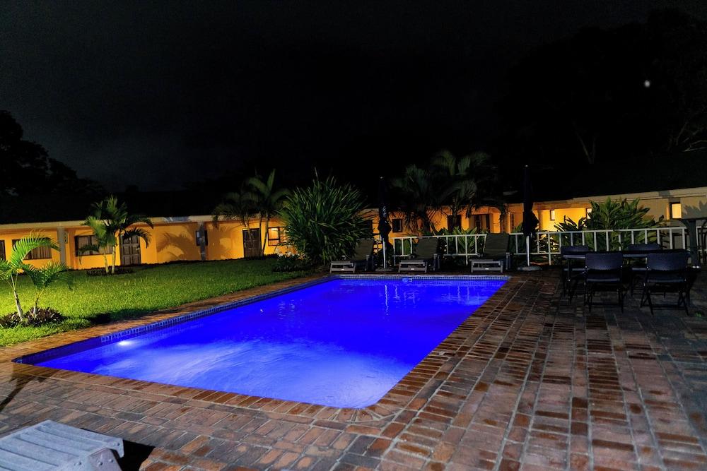 Casa Mia — 7