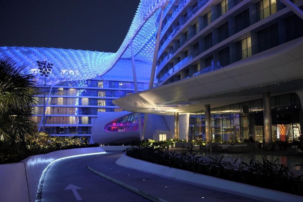 W Abu Dhabi - Yas Island — 9