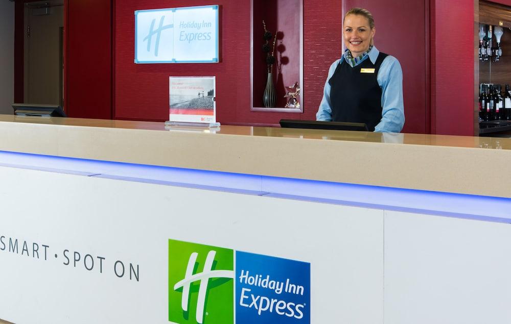 Holiday Inn Express Leeds City Centre — 3