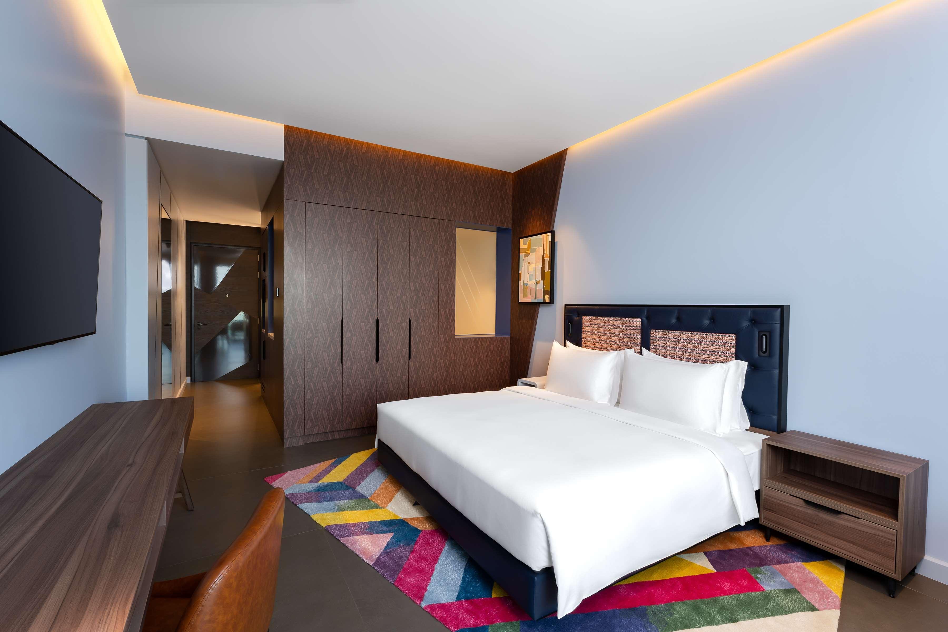 Hyatt Centric Jumeirah Dubai — 9