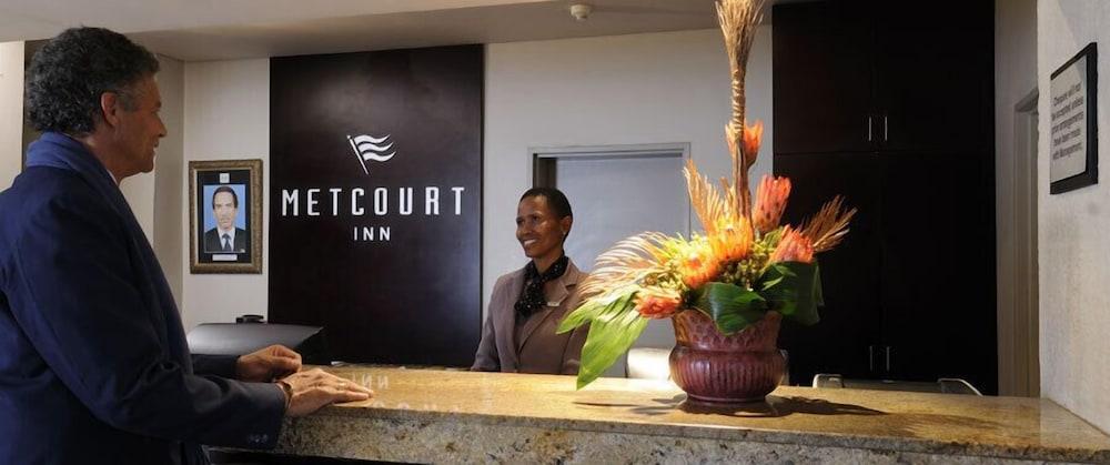 Peermont Metcourt Inn at The Grand Palm Resort — 10