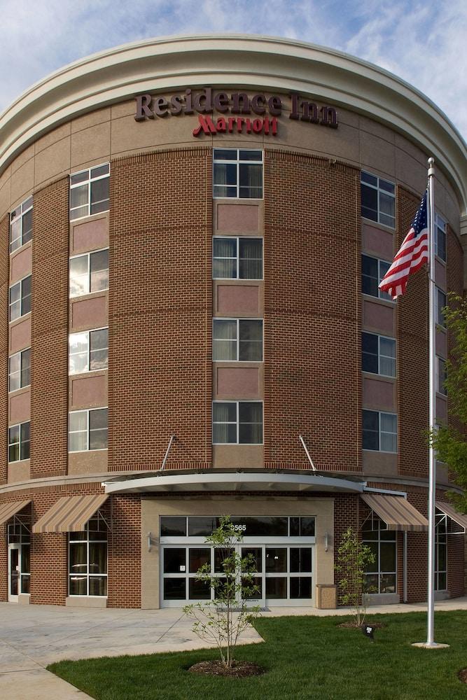 Residence Inn Fairfax City — 3