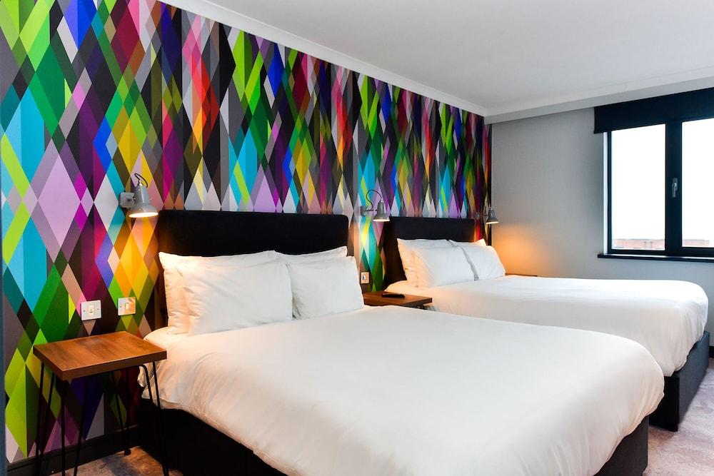 Village Cardiff - Hotel & Leisure Club — 9