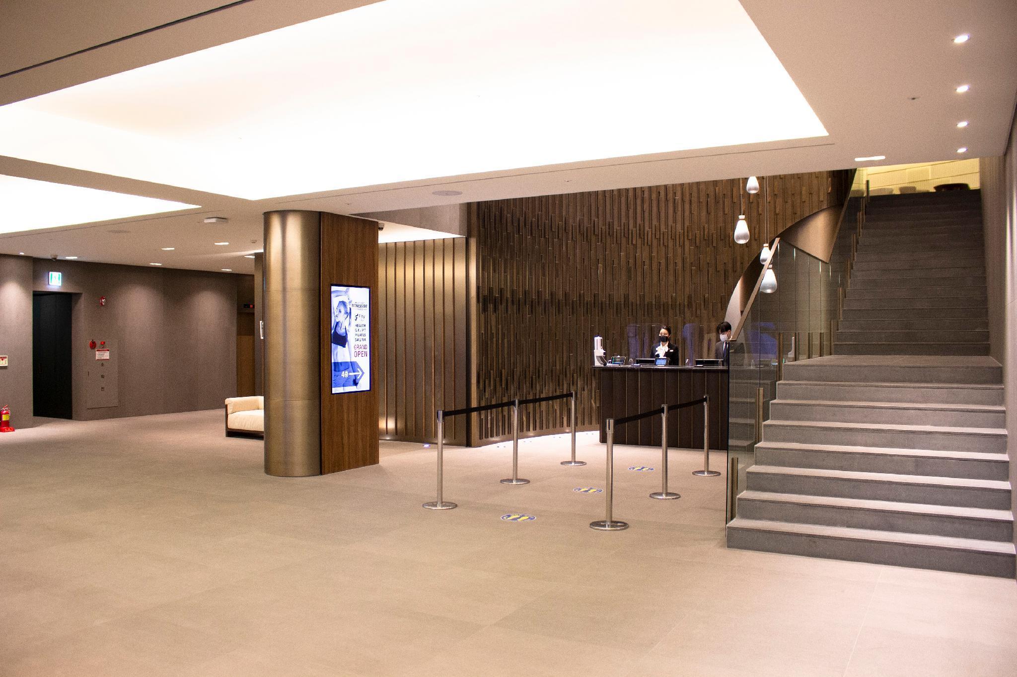 Koreana Hotel — 3