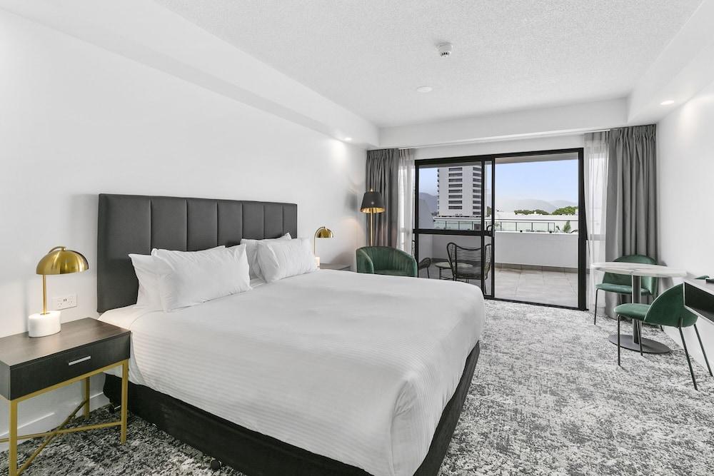 The Benson Hotel — 5