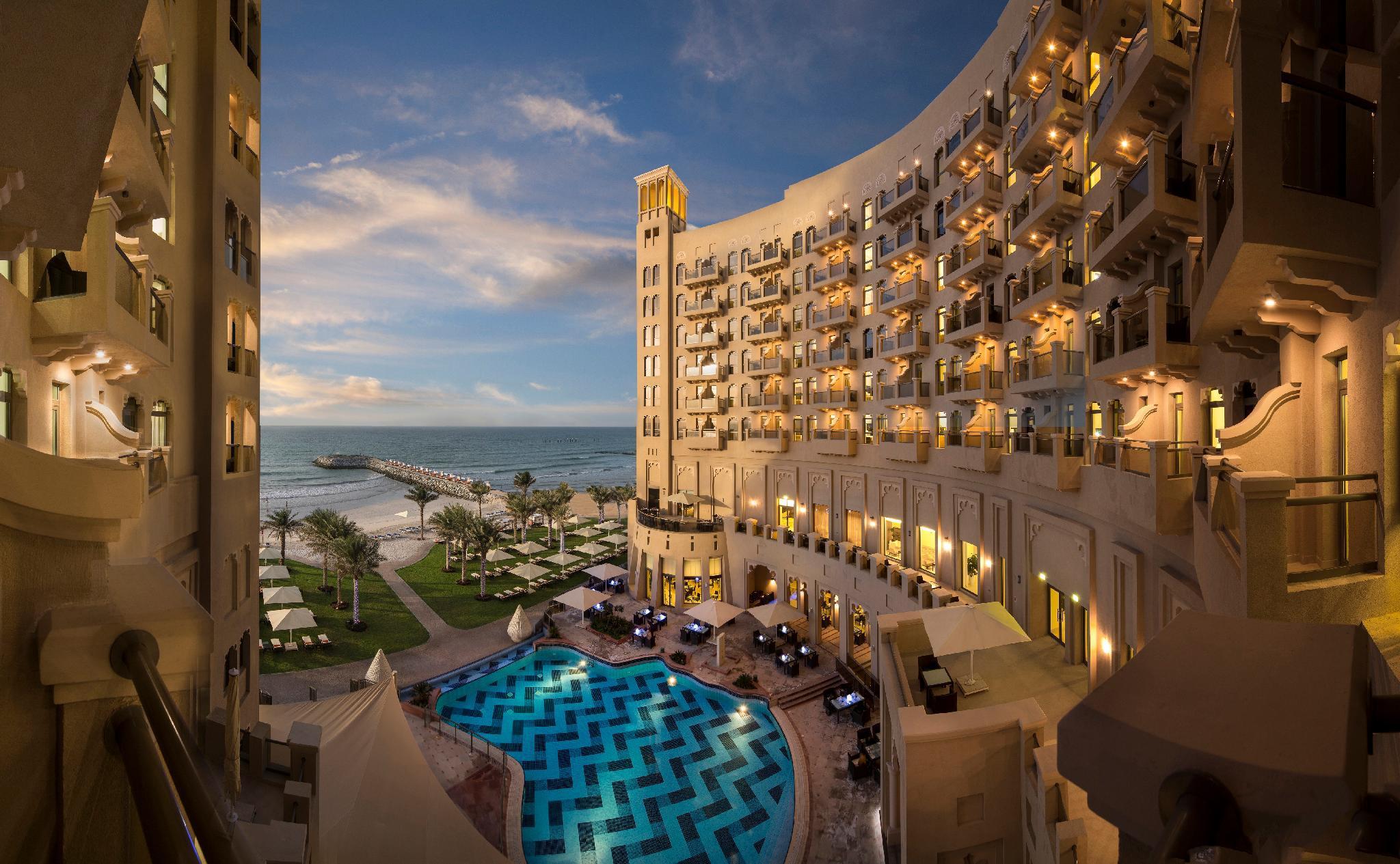 Bahi Ajman Palace Hotel — 3
