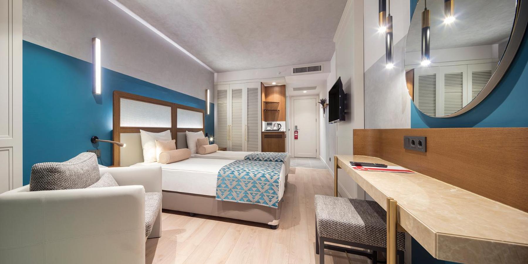 Ibis Styles Dubai Airport — 6