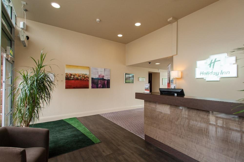 HOLIDAY INN DUMFRIES — 7