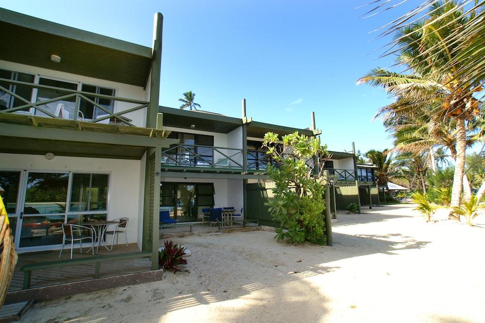 Avana Waterfront Apartments