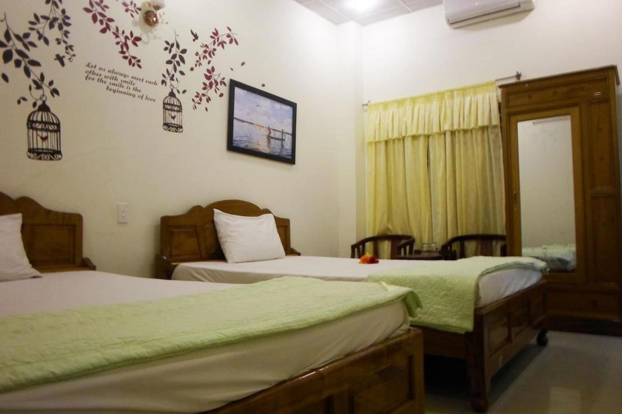 Lucky House Hotel — 8