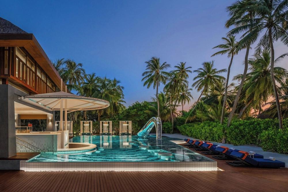 W Maldives 75654 — 9