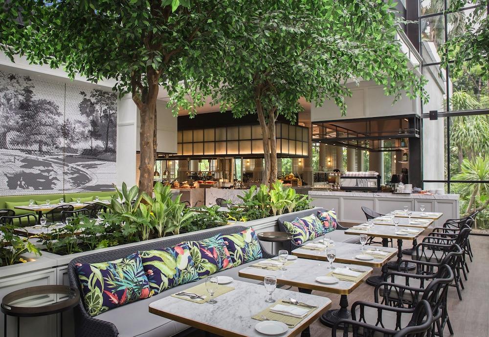JW MARRIOTT SURABAYA 14524 — 1