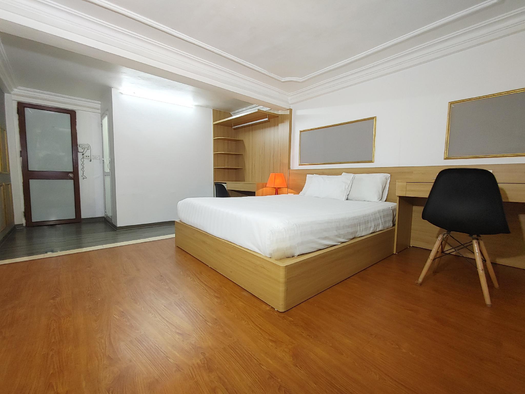Hanoi Discovery Hotel — 4