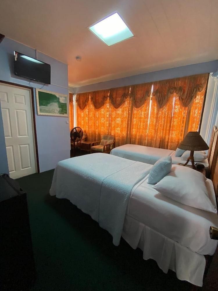 Kanuku Suites — 8