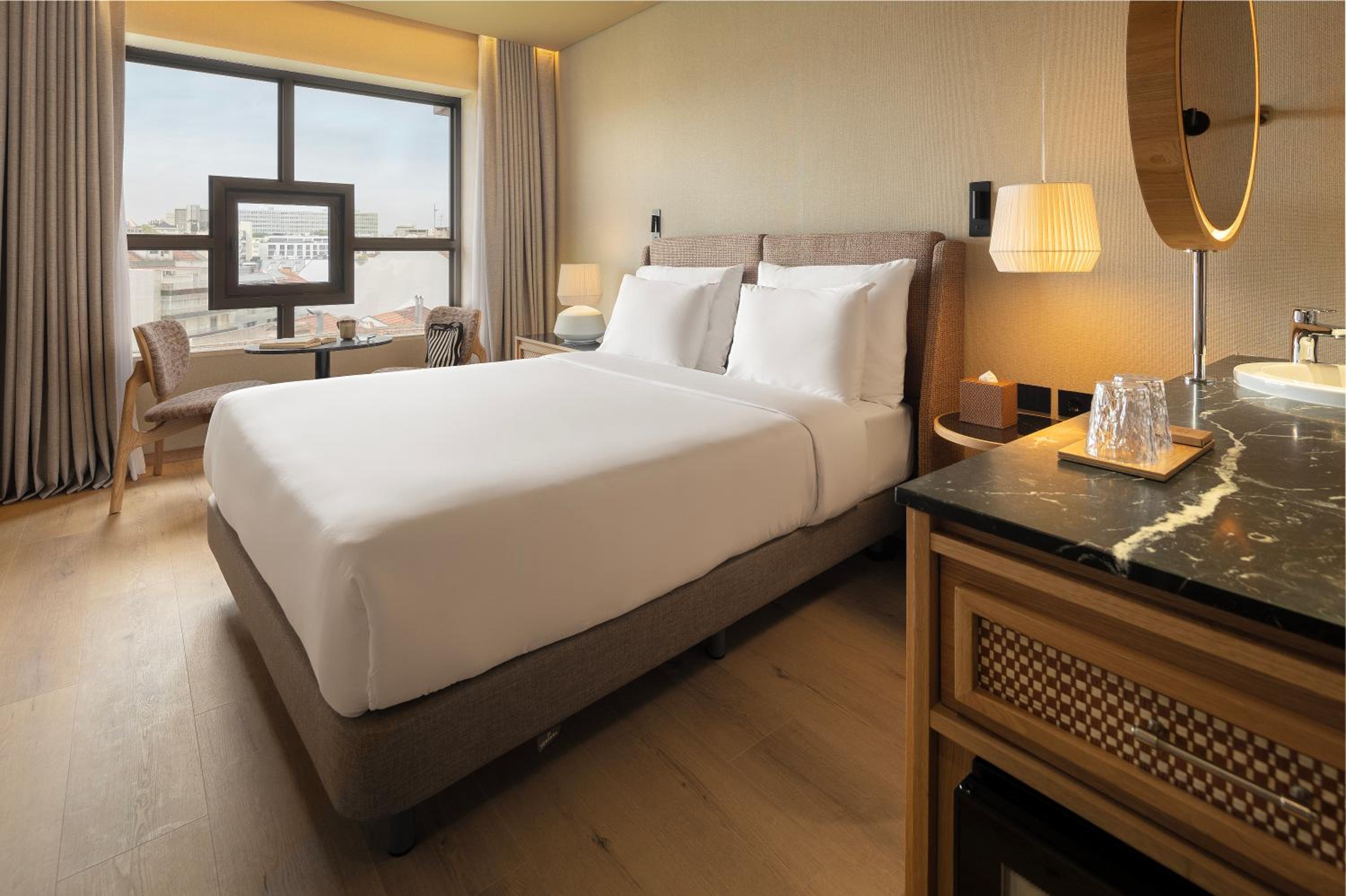 EVOLUTION Valbom Hotel — 9