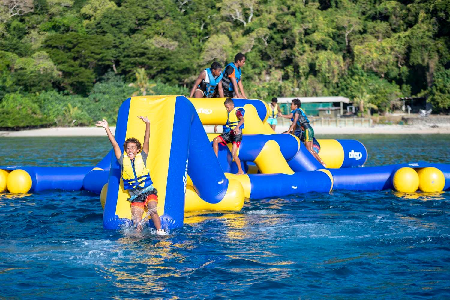 CASTAWAY ISLAND FIJI — 3