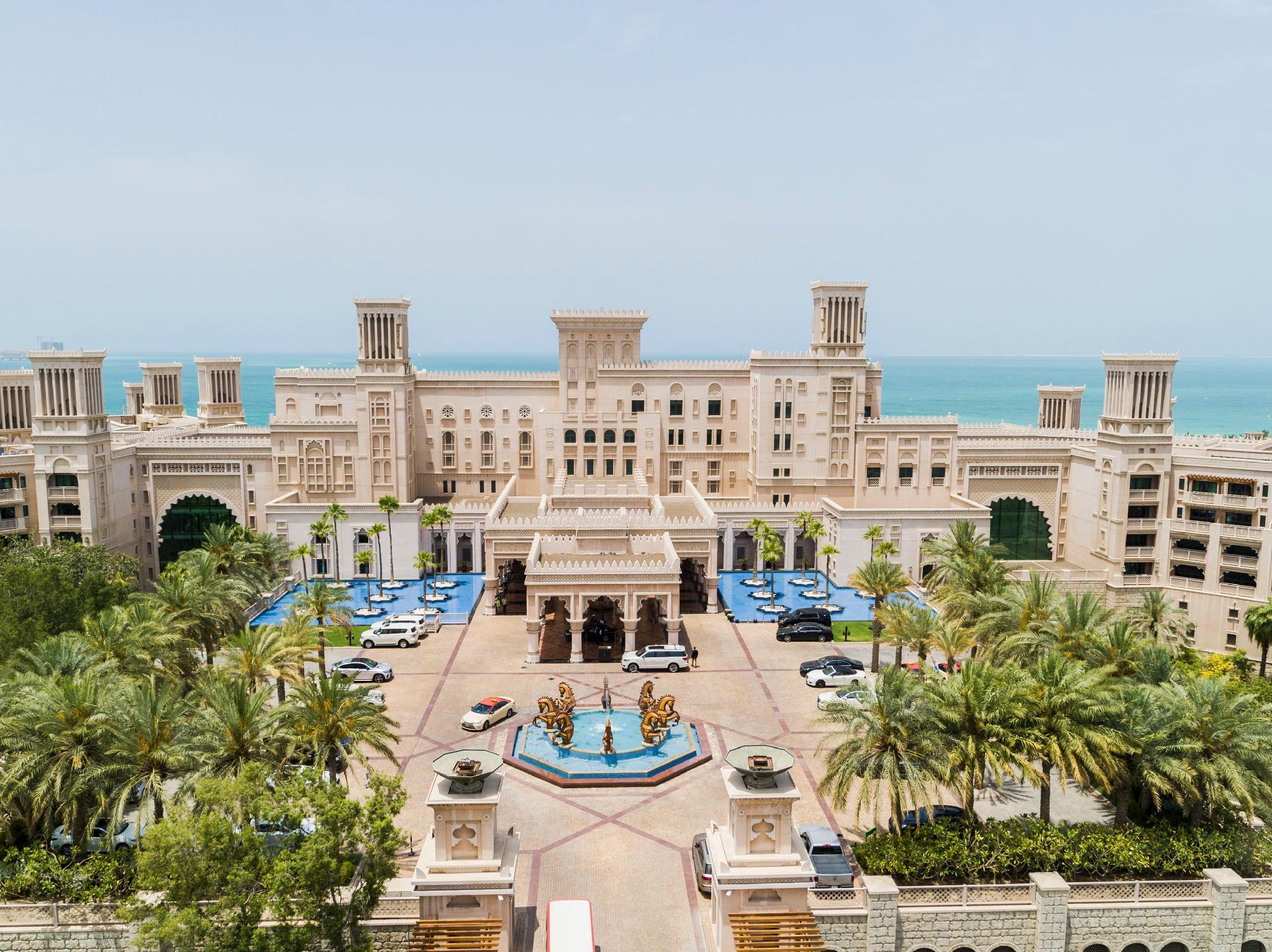 Jumeirah Al Qasr Dubai — 5
