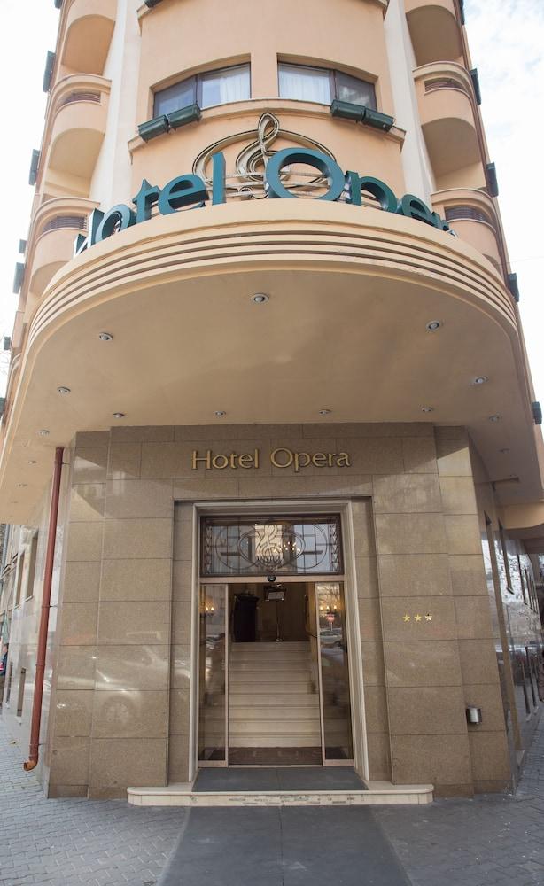 OPERA HOTEL 93196
