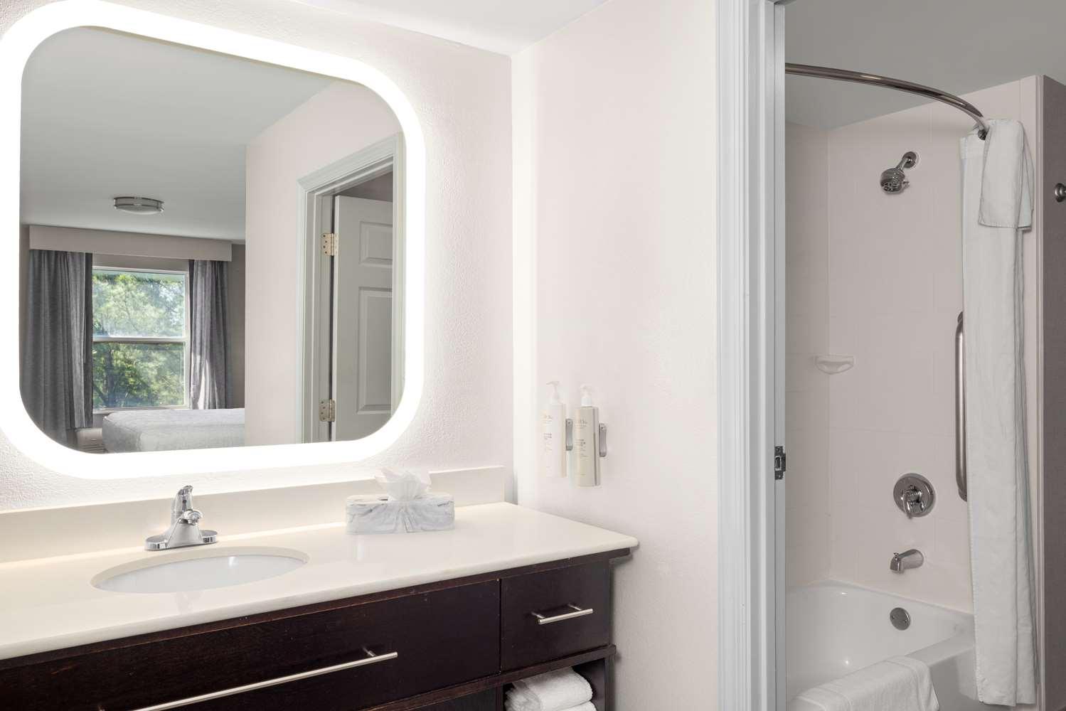 Homewood Suites by Hilton Atlanta-Alpharetta — 2