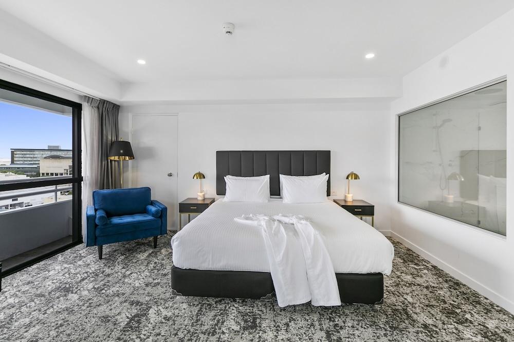 The Benson Hotel — 3