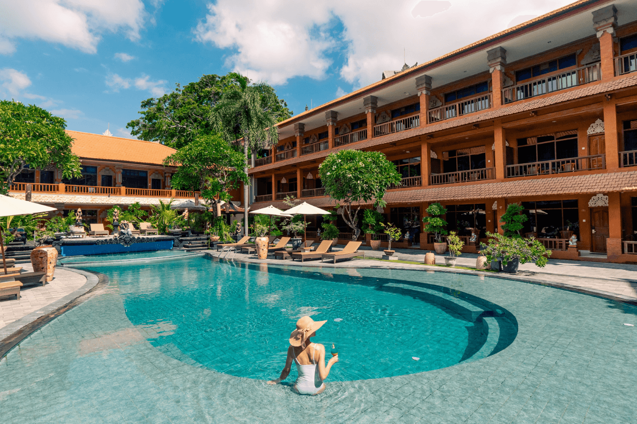 Wina Holiday Villa — 10