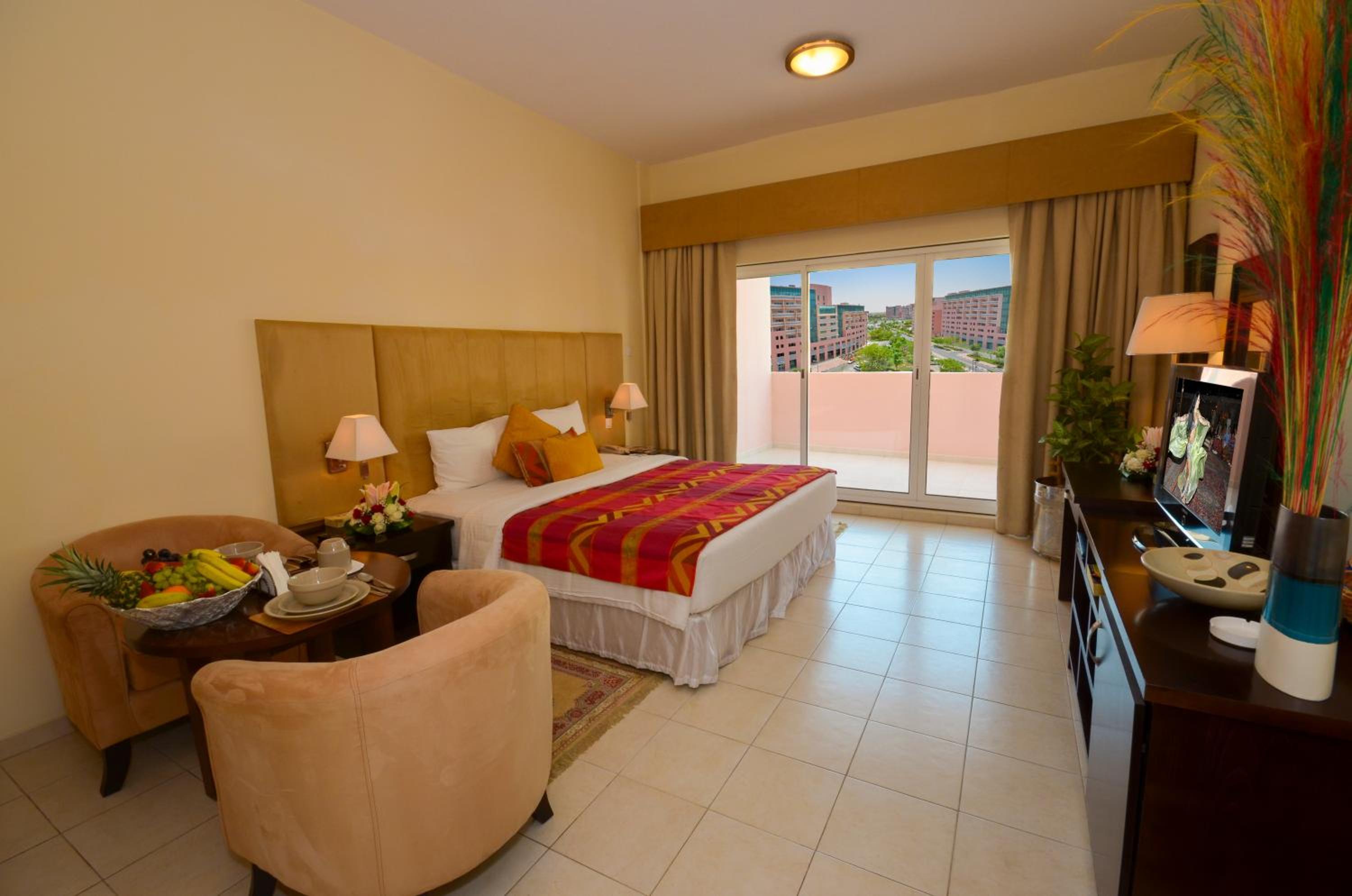 PARKSIDE SUITE HOTEL APARTMENTS DISCOVERY GARDENS — 5