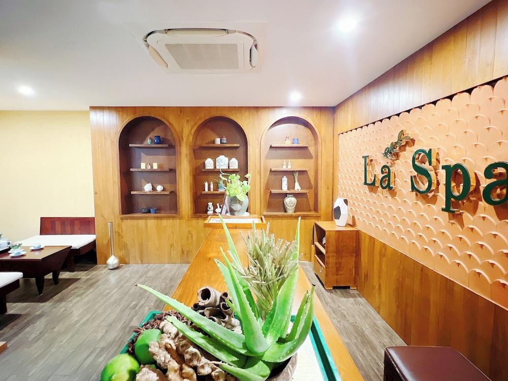 Aroma Beach Resort & Spa — 8