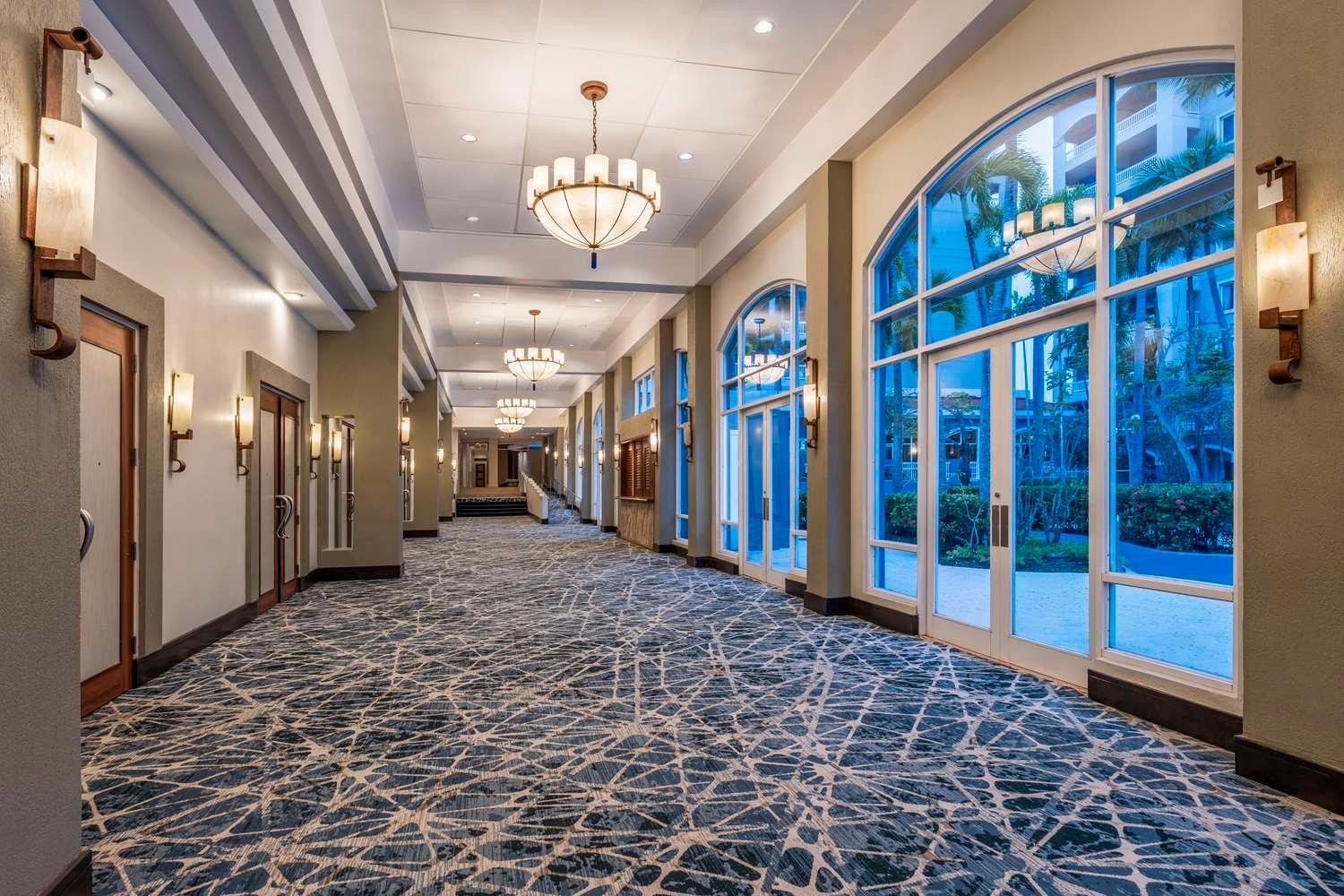 Embassy Suites By Hilton Dorado Del Mar Beach Resort — 8