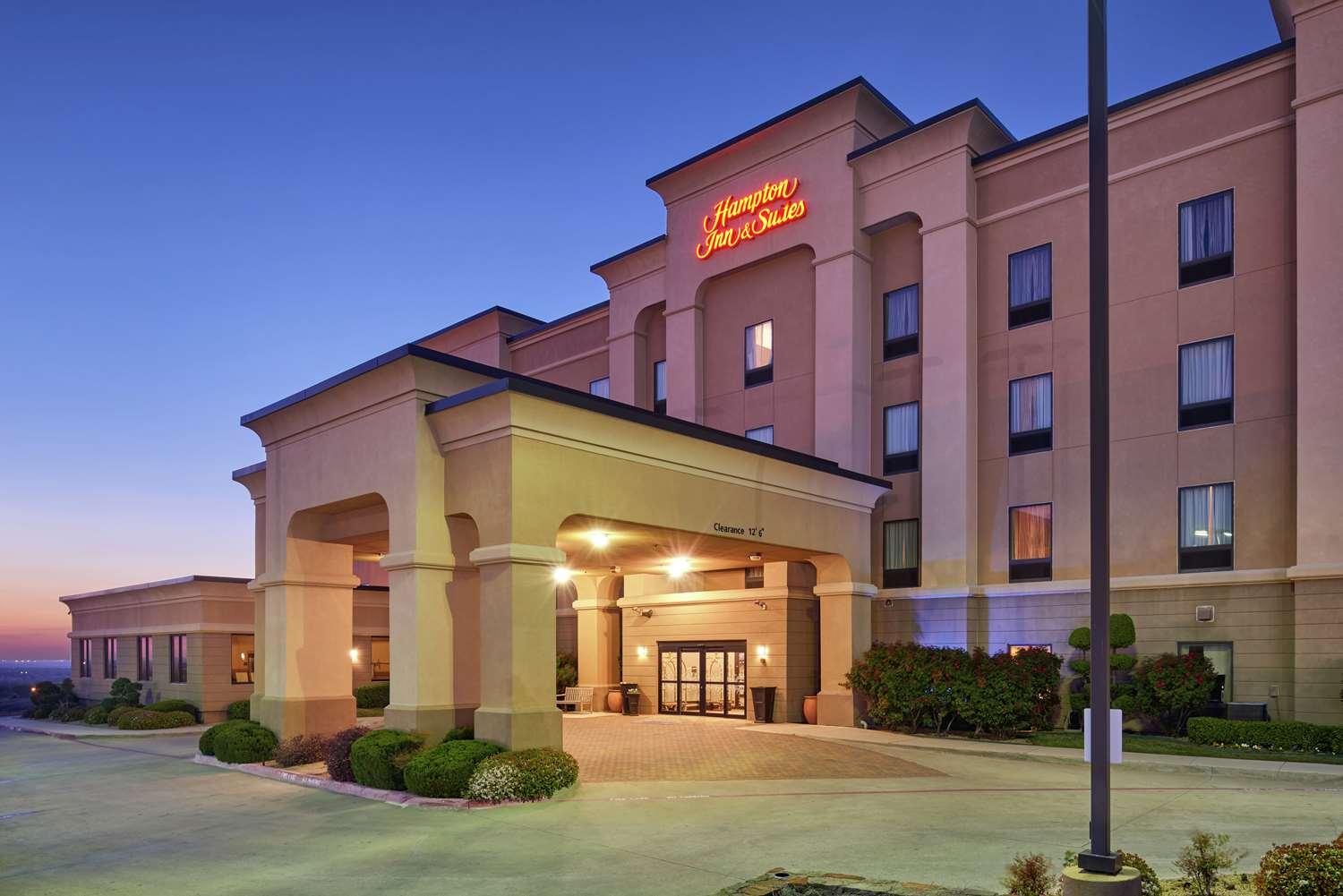Hampton Inn & Suites Decatur — 6