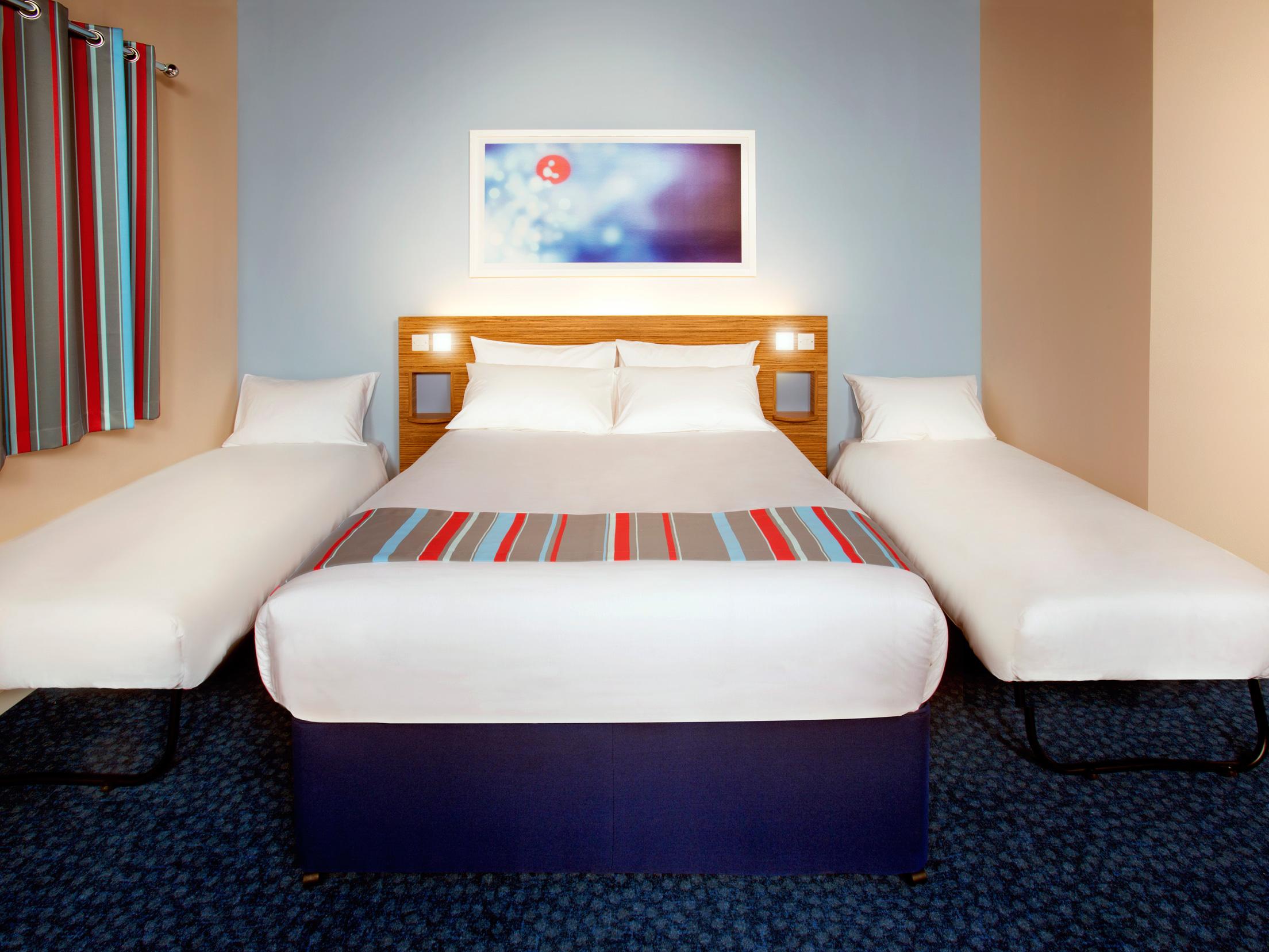 Travelodge Birmingham Central Broadway Plaza — 10