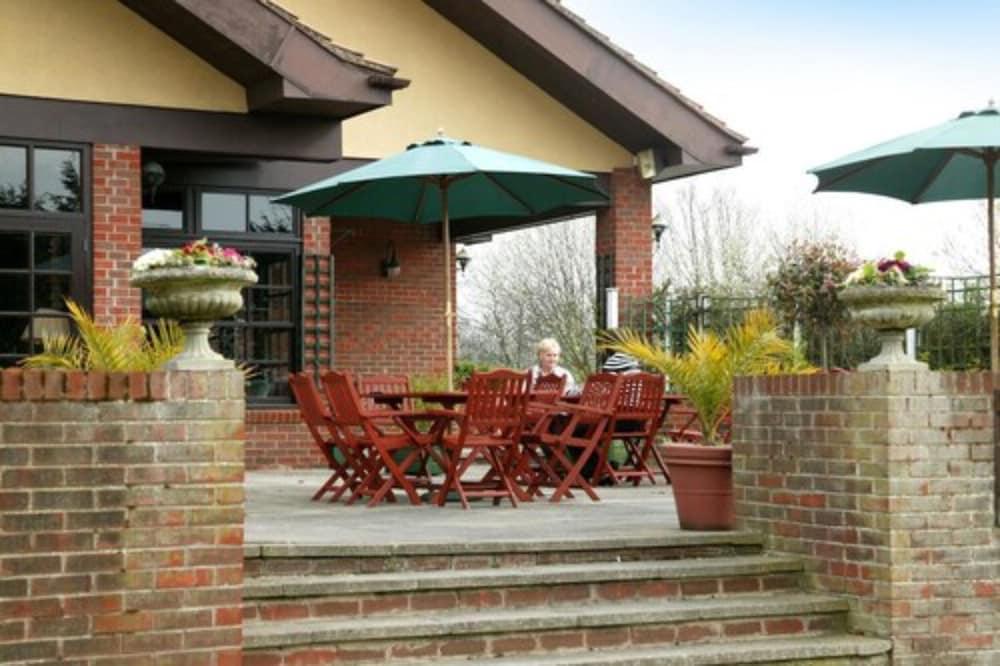 QUALITY HOTEL BURY ST EDMUNDS — 6