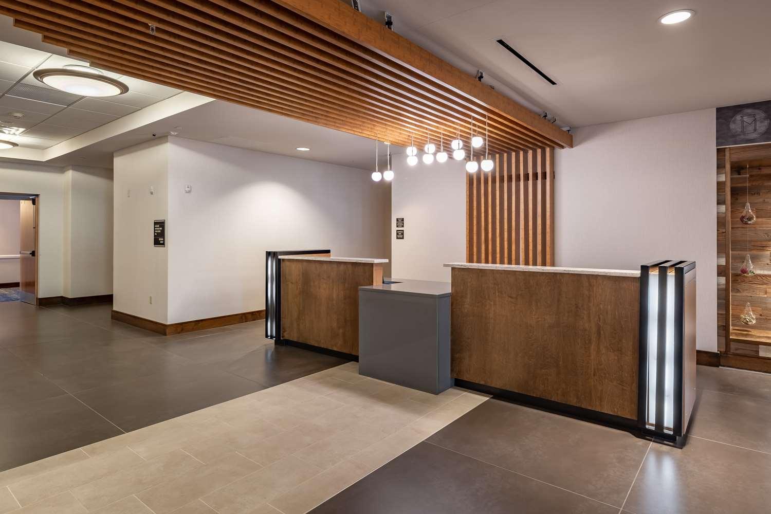 DoubleTree by Hilton Hotel Dallas - Farmers Branch — 9