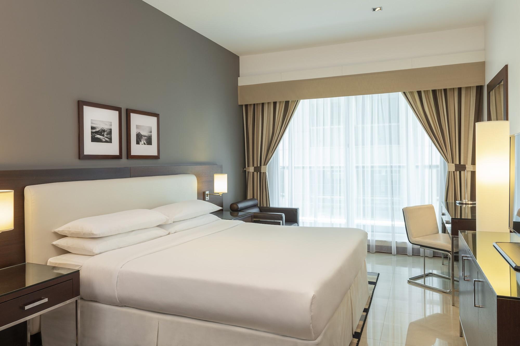 Four Points by Sheraton Sheikh Zayed Road — 9