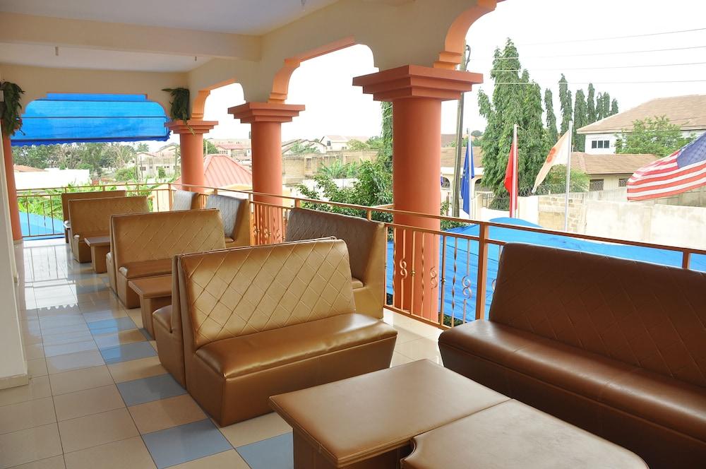 Oscarpak Royal Hotel 1150758 — 8