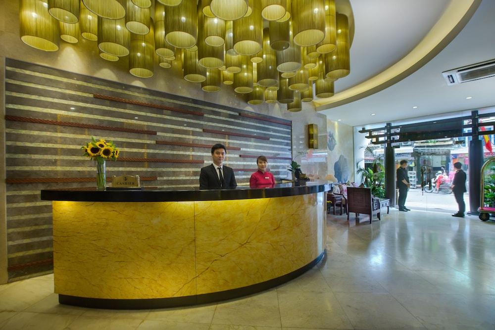 Oriental Suites Hotel And Spa — 7