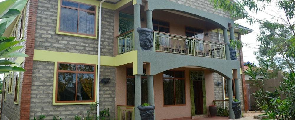 Korona Villa Bed & Breakfast 1234268 — 3
