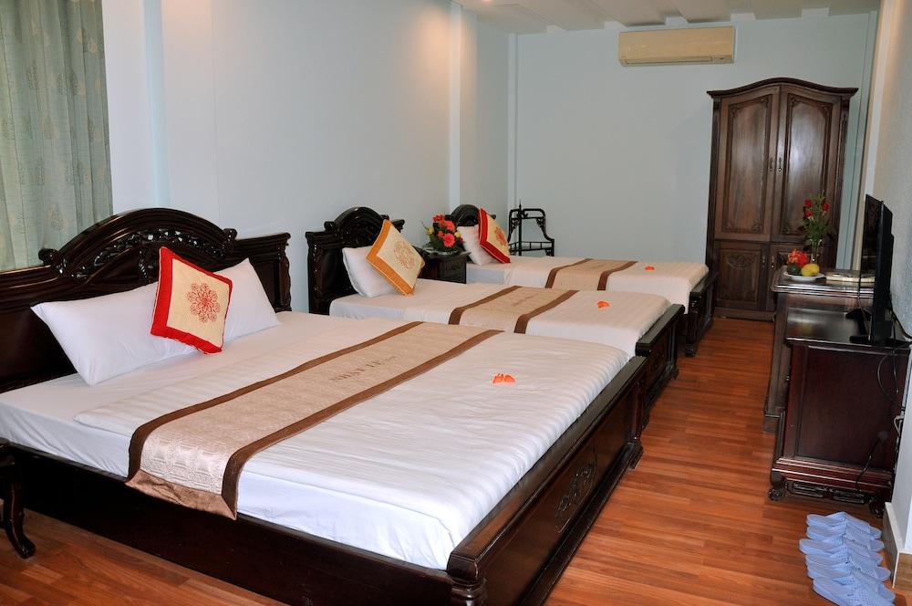 Thai Binh Hotel 2 — 10