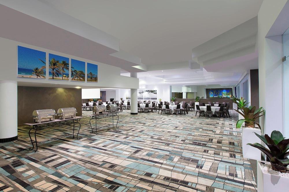 SHERATON GRAND MIRAGE RESORT, GOLD COAST — 9