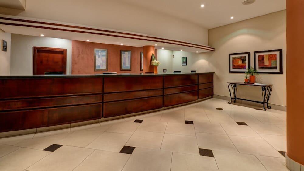 Southern Sun Ridgeway — 7