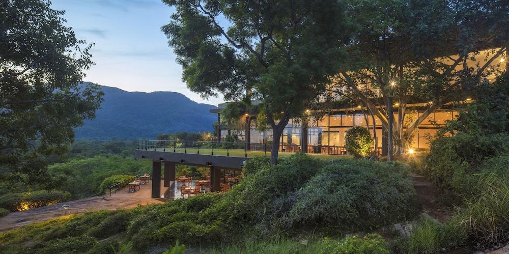 Heritance Kandalama 90976 — 10
