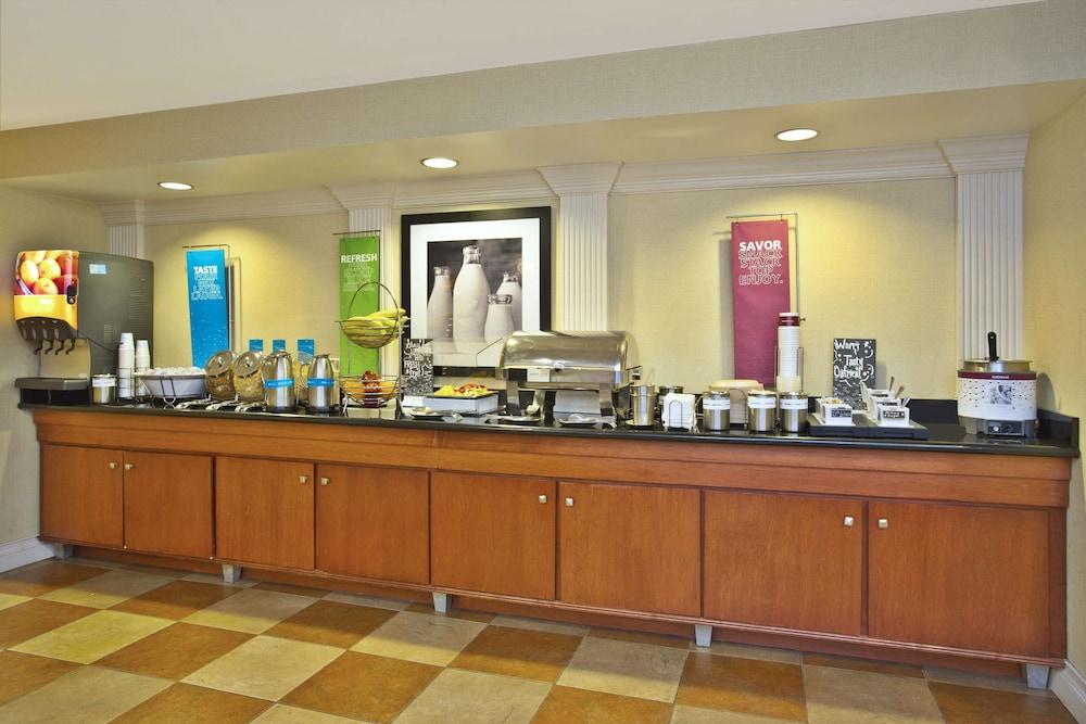 Hampton Inn Anderson, IN — 1