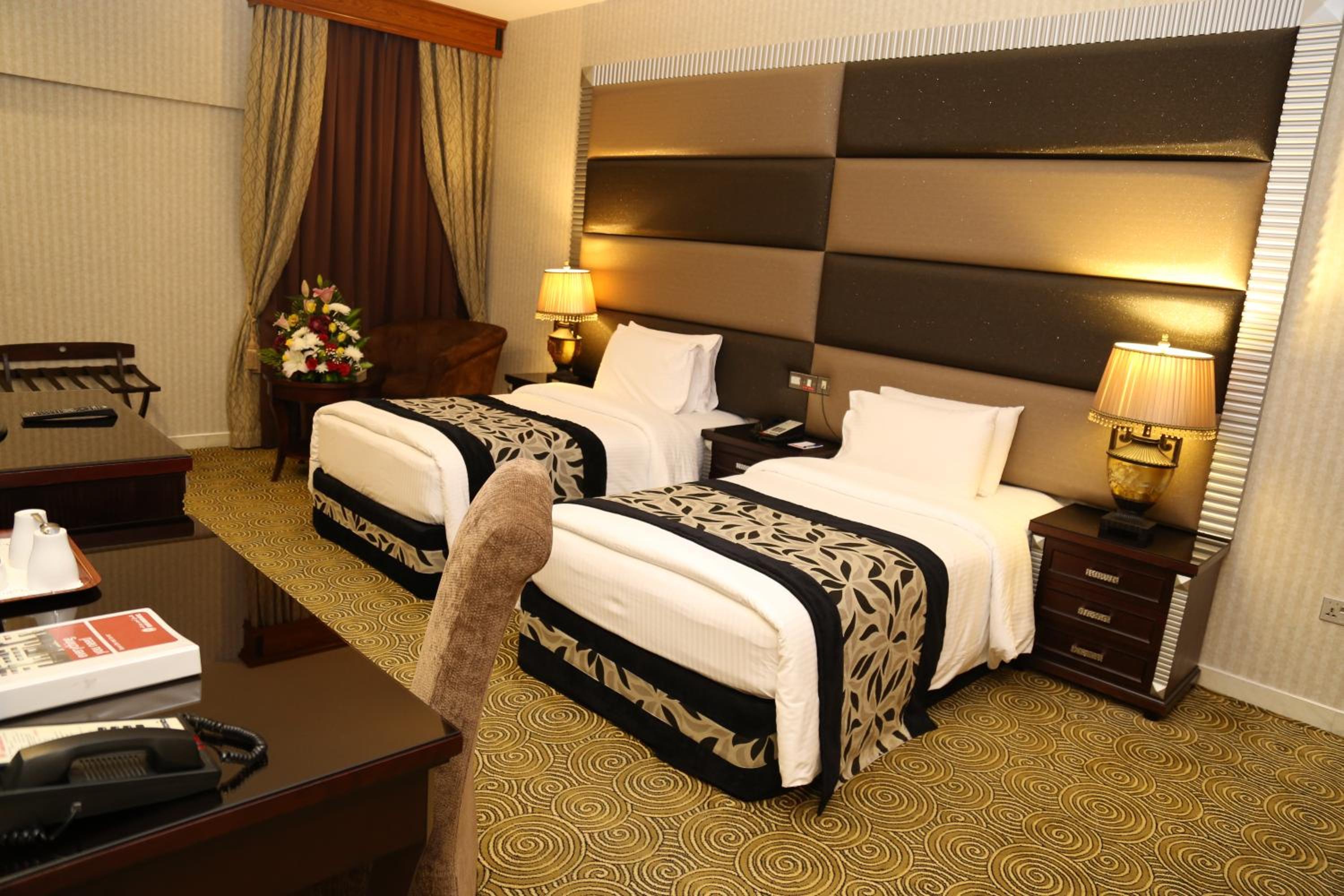 Abjad Crown Hotel (Ex. Dubai Palm Hotel) — 9