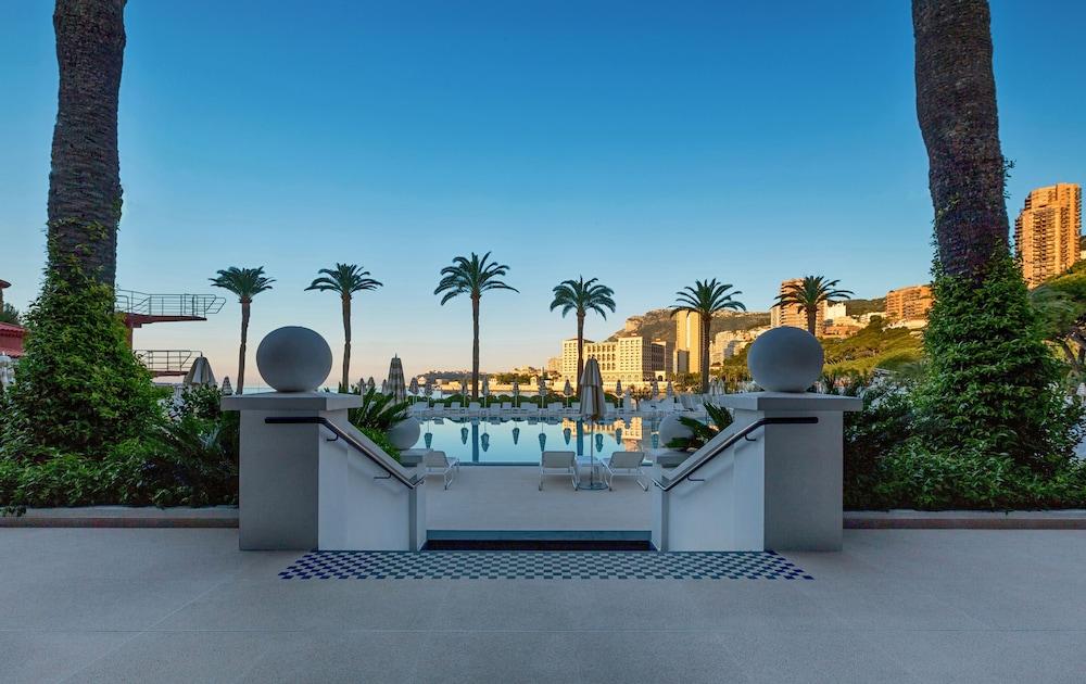 Monte-Carlo Beach Hotel 986645 — 9