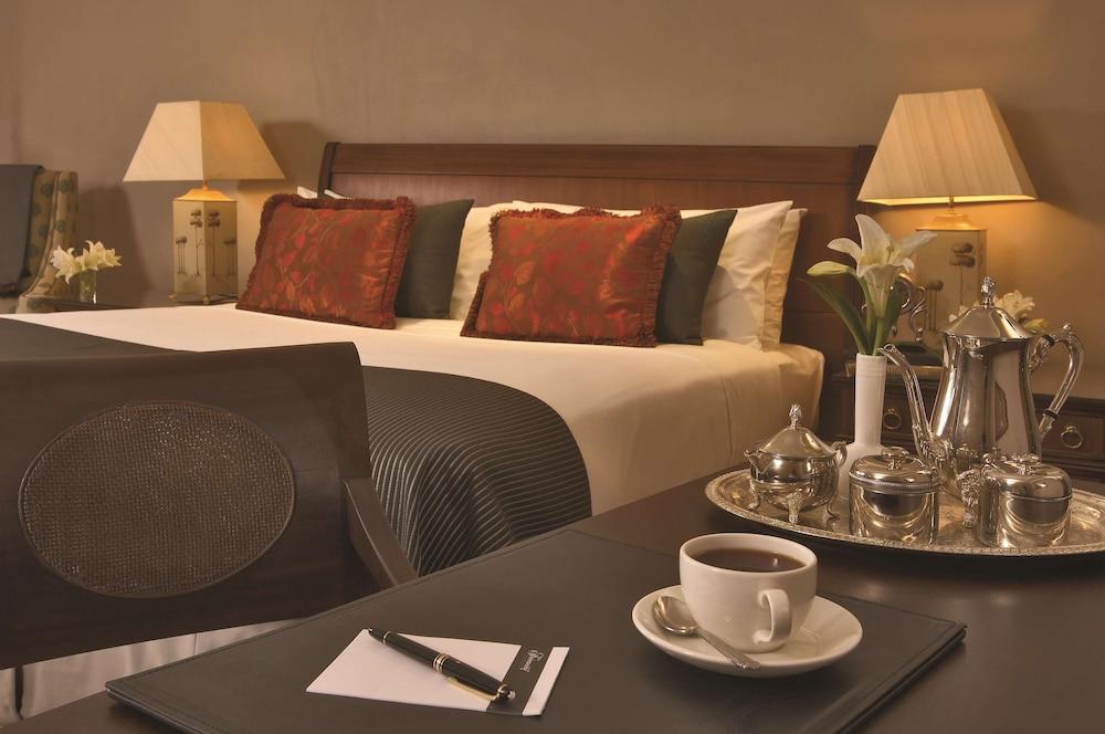 FAIRMONT THE NORFOLK — 8