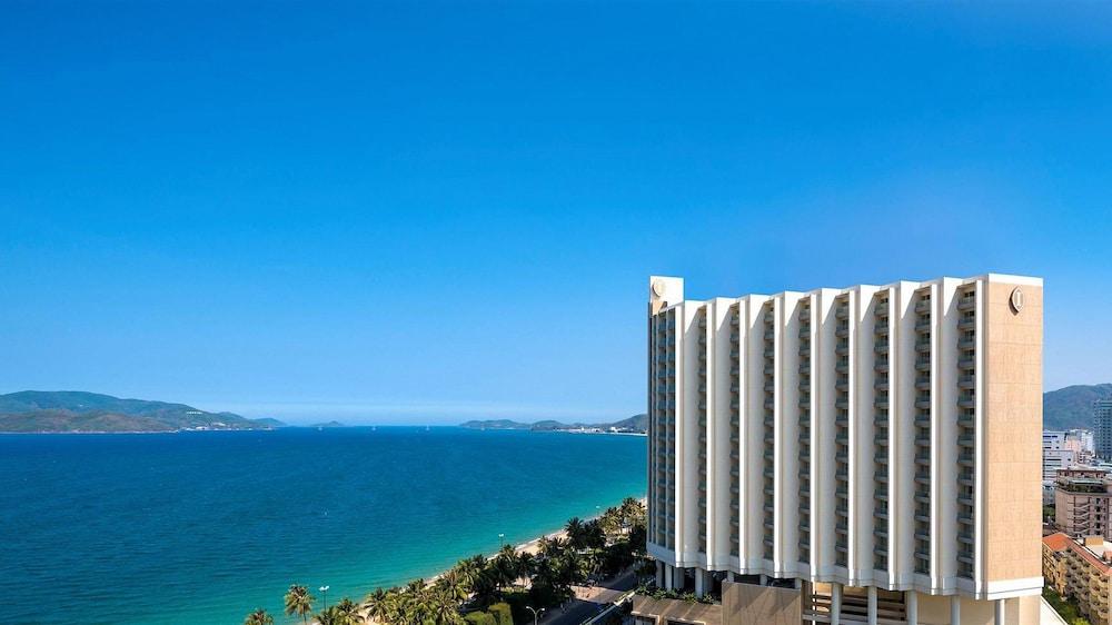 INTERCONTINENTAL NHA TRANG — 3