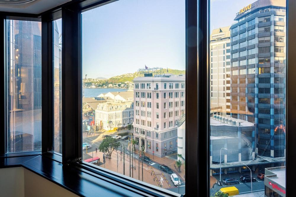 INTERCONTINENTAL WELLINGTON — 4
