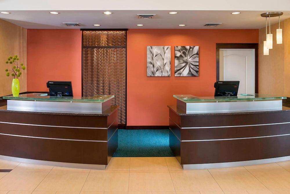 RESIDENCE INN FARGO — 2