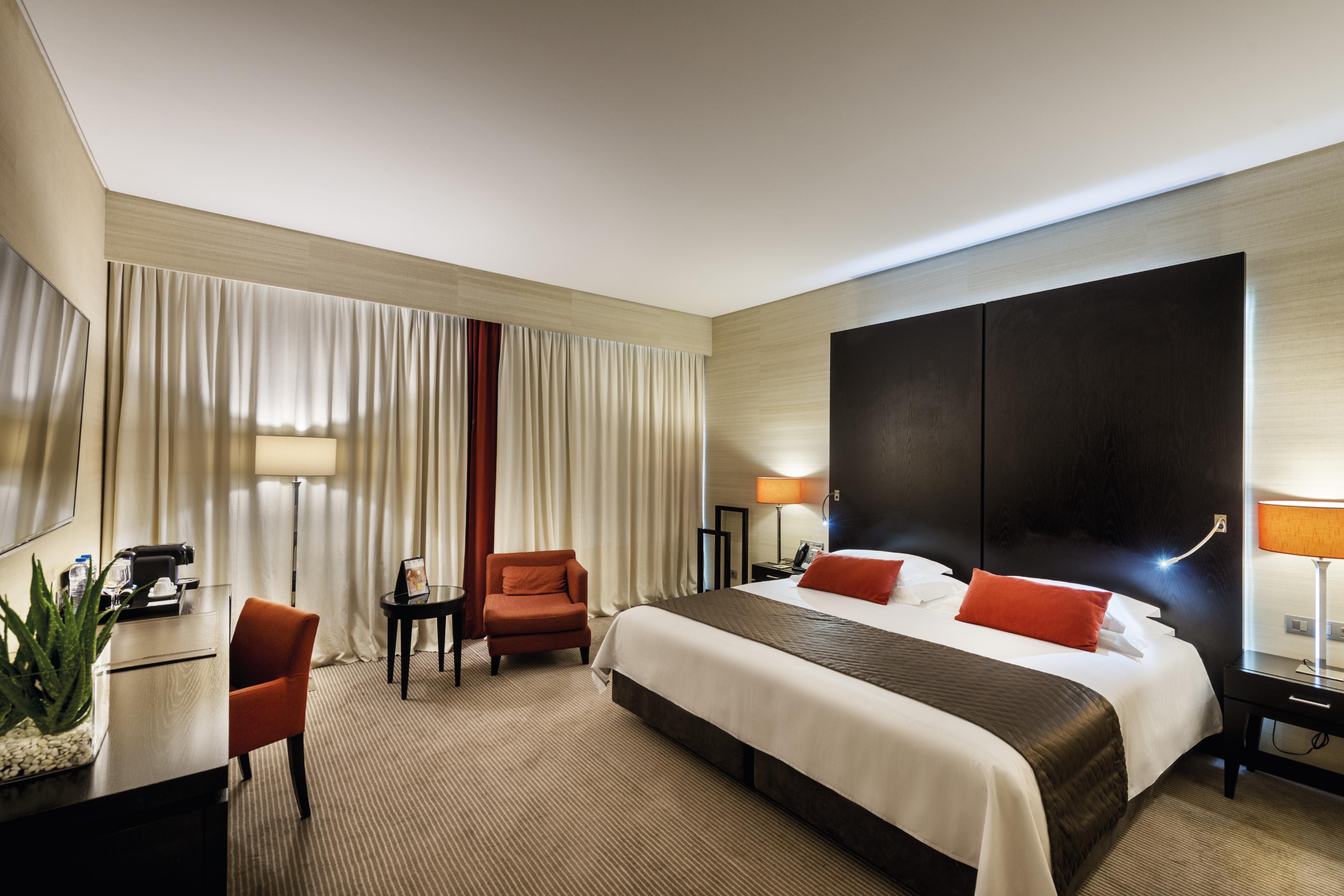HOTEL BAIA — 10