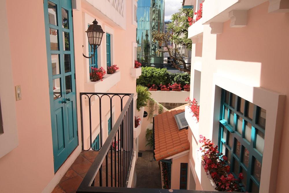 Vieja Cuba Hotel 1127278 — 5